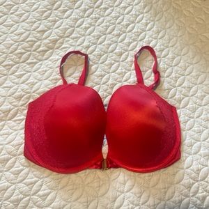 Victoria’s Secret Very Sexy Push Up Bra